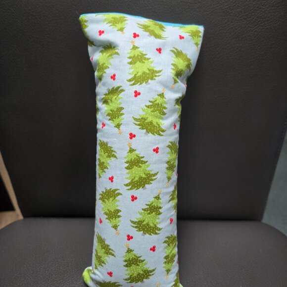 Crafty & Posh Handmade Christmas Catnip Kicker Cat Toys - Picture 8 of 9